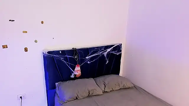 john mystic online show from October 2025 02:06:02 AM