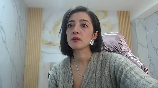 sara lopez s online show from November 2025 01:22:02 PM