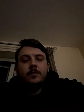 XXKieran online show from November 2025 09:28:01 PM