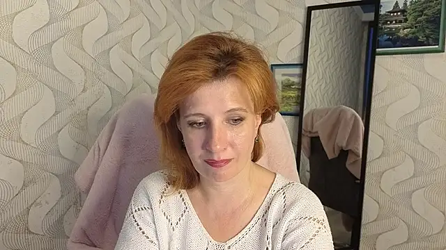 Elannaria online show from September 2025 04:08:01 PM