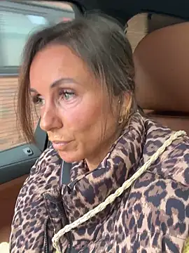 Snapshot of Justnani001 chatting on September 2025 11:32:01 AM Justnani001 online show from September 2025 11:32:01 AM