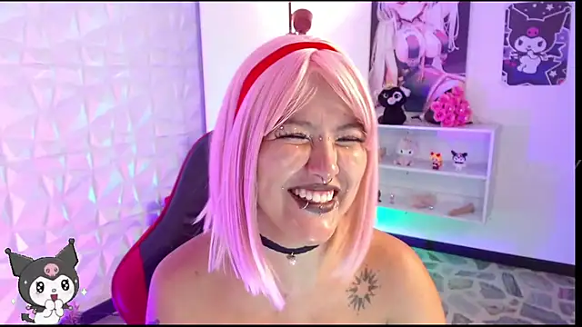 Snapshot of lil_candy77 chatting on May 2026 12:21:01 PM lil candy77 online show from May 2026 12:21:01 PM