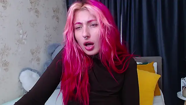 Nina Blum  online show from November 2025 06:34:02 AM