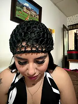 Sophie Dreamss online show from November 2025 08:38:02 PM