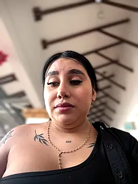 Sophie Dreamss online show from December 2025 06:45:01 PM