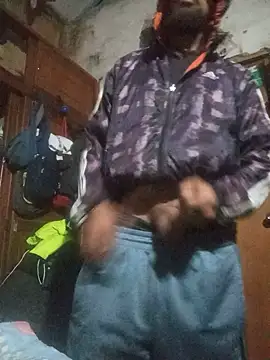 hairy mannn online show from June 2026 06:49:01 AM