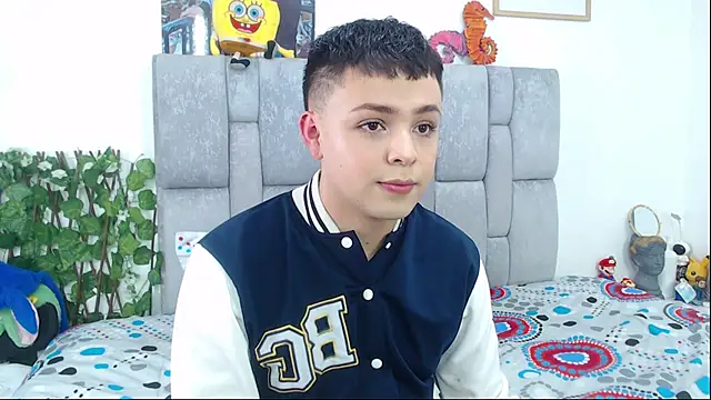 christopher Hot online show from September 2025 07:30:02 PM