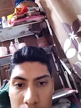 aispuro8505 online show from October 2025 06:03:01 AM