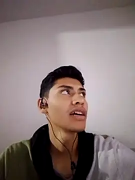 aispuro8505 online show from November 2025 06:38:02 AM