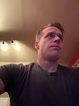 DILFiGuess11 online show from February 2026 01:42:02 AM