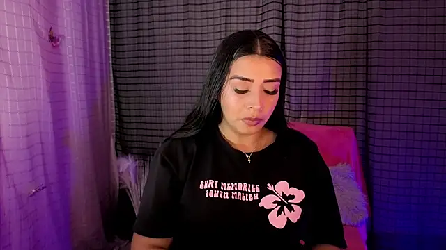 Kayleemorales online show from February 2026 01:52:02 PM