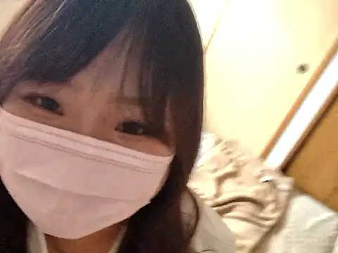 Snapshot of AYA_dayo chatting on October 2025 02:12:02 AM AYA dayo online show from October 2025 02:12:02 AM