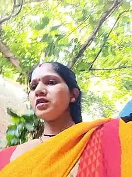 Snapshot of Jooli_xx chatting on September 2025 11:01:02 AM Jooli xx online show from September 2025 11:01:02 AM