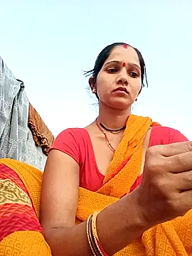 Snapshot of Jooli_xx chatting on September 2025 12:52:01 PM Jooli xx online show from September 2025 12:52:01 PM