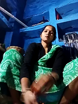 Snapshot of Jooli_xx chatting on October 2025 12:31:01 AM Jooli xx online show from October 2025 12:31:01 AM