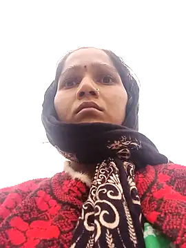 Snapshot of Jooli_xx chatting on October 2025 02:47:02 AM Jooli xx online show from October 2025 02:47:02 AM