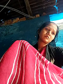 Snapshot of Jooli_xx chatting on November 2025 03:51:01 AM Jooli xx online show from November 2025 03:51:01 AM