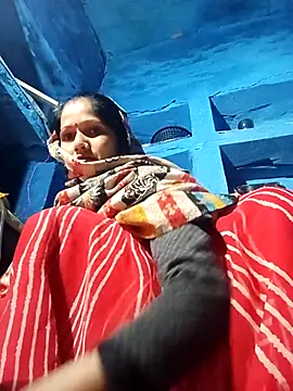 Snapshot of Jooli_xx chatting on November 2025 12:31:02 AM Jooli xx online show from November 2025 12:31:02 AM