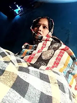 Snapshot of Jooli_xx chatting on December 2025 01:55:01 AM Jooli xx online show from December 2025 01:55:01 AM