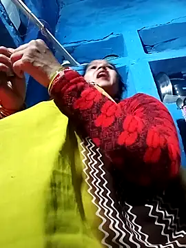 Snapshot of Jooli_xx chatting on December 2025 03:08:01 PM Jooli xx online show from December 2025 03:08:01 PM