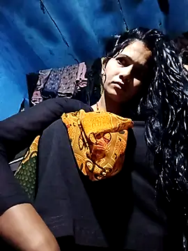 Snapshot of Jooli_xx chatting on December 2025 01:57:01 AM Jooli xx online show from December 2025 01:57:01 AM