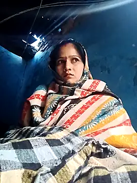 Snapshot of Jooli_xx chatting on January 2026 02:47:02 AM Jooli xx online show from January 2026 02:47:02 AM