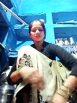 Snapshot of Jooli_xx chatting on February 2026 01:54:02 AM Jooli xx online show from February 2026 01:54:02 AM