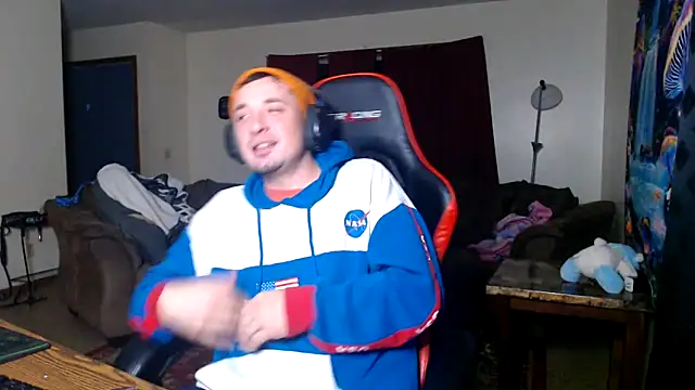 YoBlezz online show from April 2026 04:02:02 AM