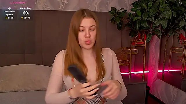 MelanieHenders online show from December 2025 05:26:01 AM