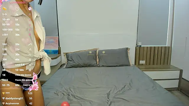 Snapshot of gabby_little chatting on July 2026 07:48:01 AM gabby little online show from July 2026 07:48:01 AM