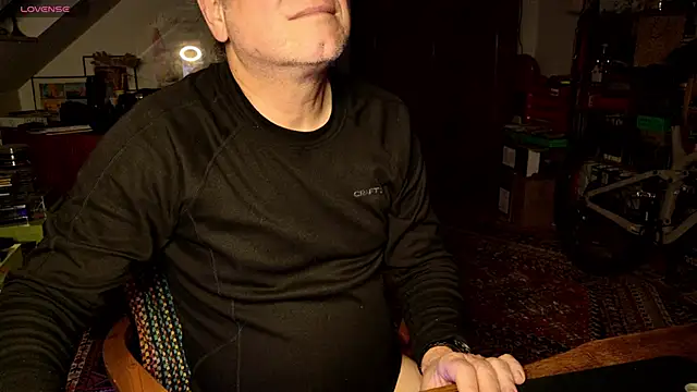 Snapshot of Jack_Beaulieu chatting on October 2025 12:54:02 AM Jack Beaulieu online show from October 2025 12:54:02 AM