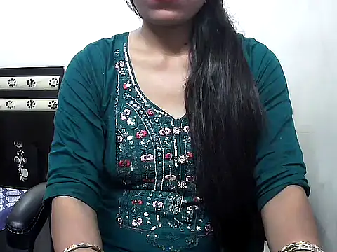 Lalita thakur online show from October 2025 03:32:01 PM