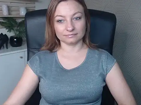 angelaSamt online show from October 2025 05:36:02 AM