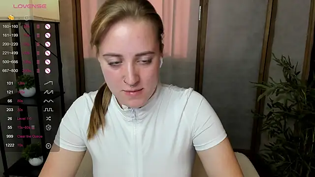 Alice Cire online show from October 2025 09:43:01 AM