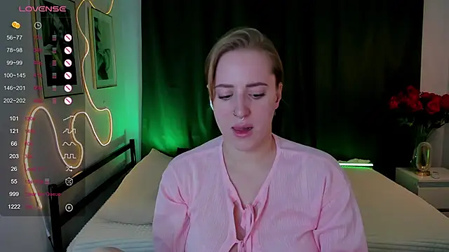 Alice Cire online show from December 2025 02:04:01 PM