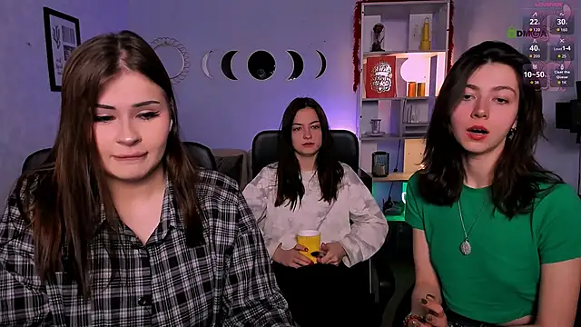 kitniss dreamy online show from April 2026 07:15:02 PM