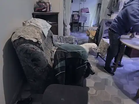 frederic198 online show from September 2025 05:46:02 PM