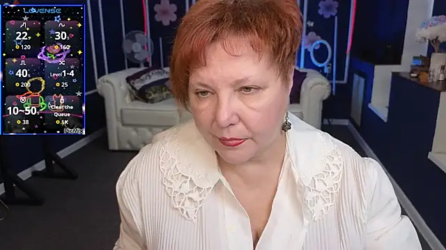 Snapshot of Kira_Kenett chatting on October 2025 06:58:02 AM Kira Kenett online show from October 2025 06:58:02 AM