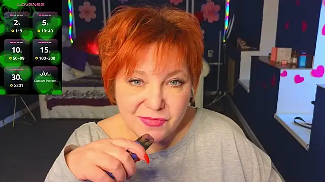 Kira Kenett online show from March 2026 12:12:02 PM