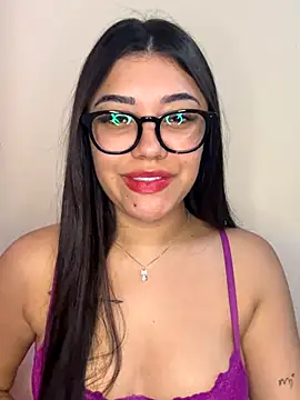 Alexa69xx online show from November 2025 04:28:02 PM