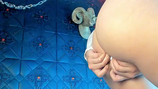 LolaXXXperience online show from October 2025 11:33:02 AM