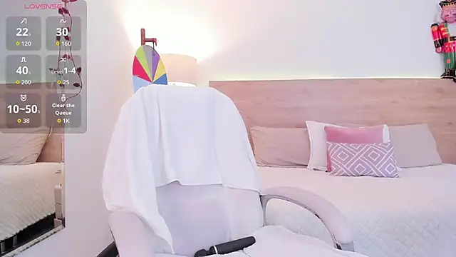 GinebraBrown online show from December 2025 06:36:01 PM