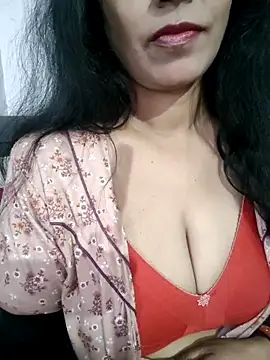 Deepa Sharma143 online show from November 2025 01:39:02 AM