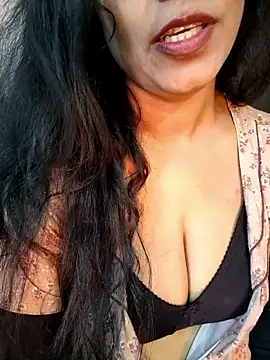 Deepa Sharma143 online show from February 2026 02:53:01 AM