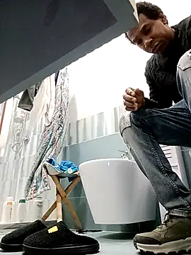 Snapshot of estrogeni chatting on January 2026 09:30:02 PM estrogeni online show from January 2026 09:30:02 PM