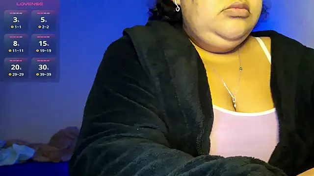 Snapshot of xlatinastar chatting on June 2026 11:20:01 AM xlatinastar online show from June 2026 11:20:01 AM