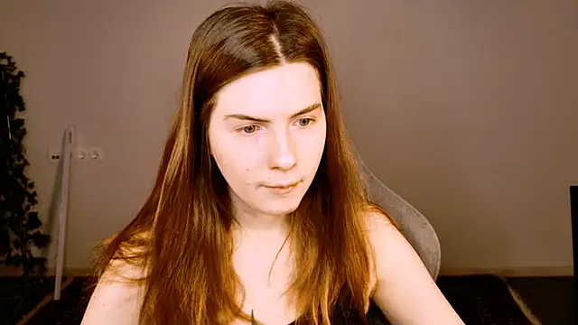 AliceCUNTach online show from November 2025 05:11:01 AM