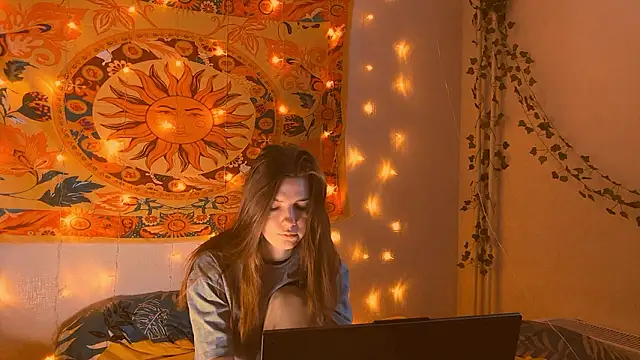 AliceCUNTach online show from February 2026 05:03:01 AM