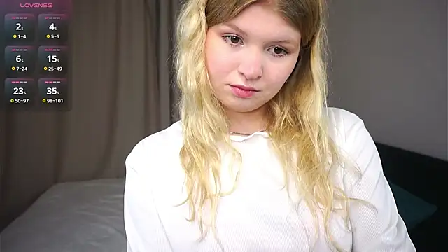 ShontaWasilko online show from September 2025 05:16:02 PM