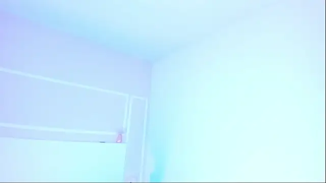 TianaGlow26 online show from October 2025 06:52:01 PM